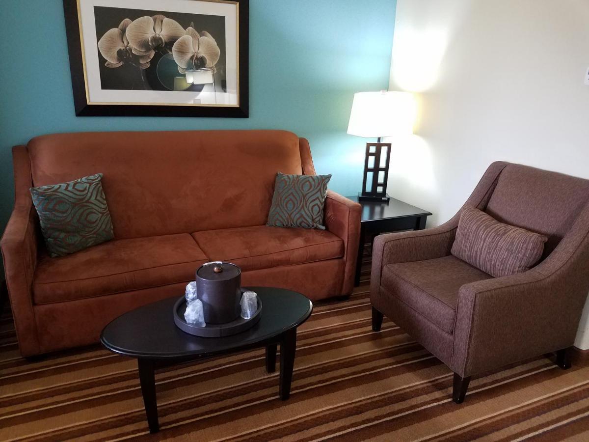 Comfort Suites Topeka Northwest Dış mekan fotoğraf