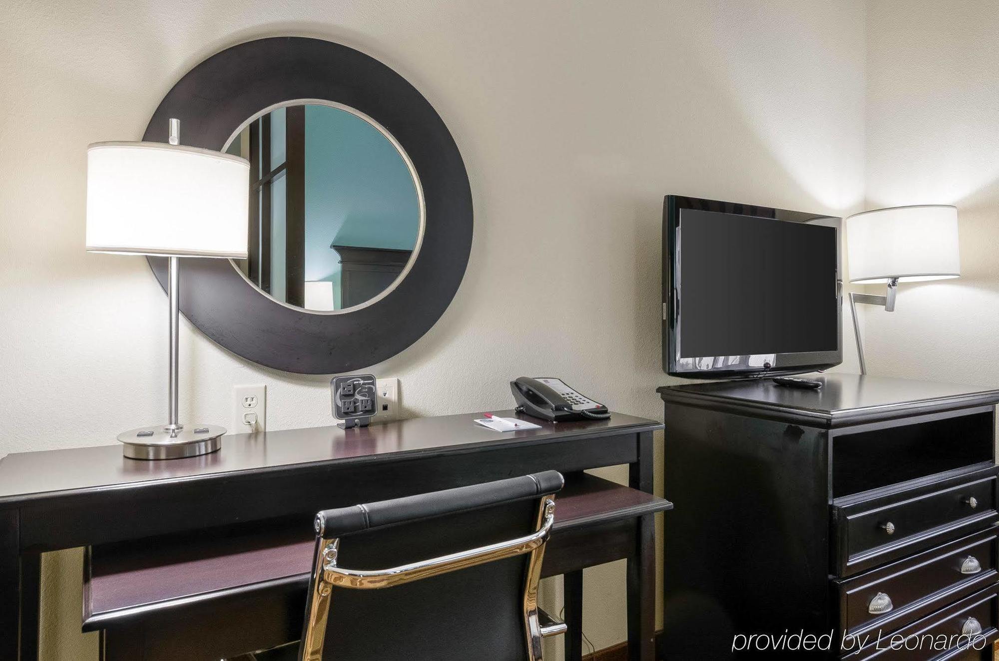 Comfort Suites Topeka Northwest Dış mekan fotoğraf